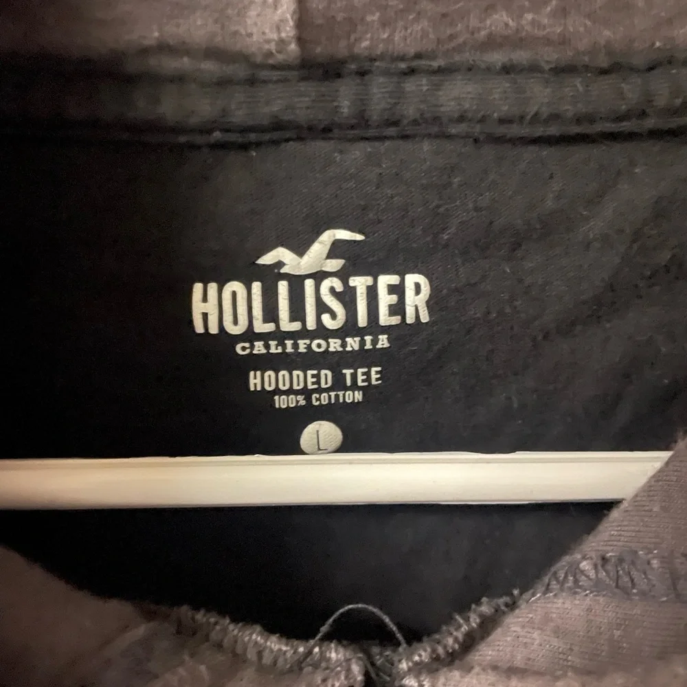 Hollister long sleeve shirt with hoodie - Picture 3 of 3